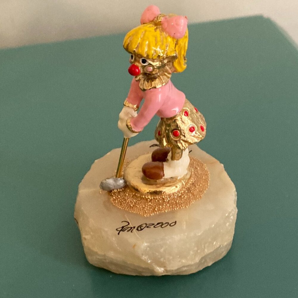 Collectible Girl Clown Golfer Statue Sculpture by Ron Lee  EUC